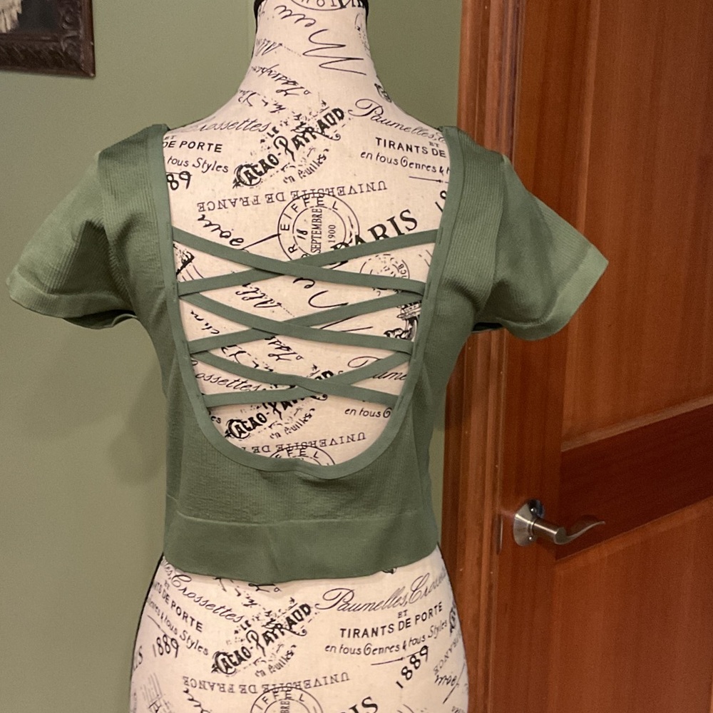 Green Crisscross Back Women Top, Size M